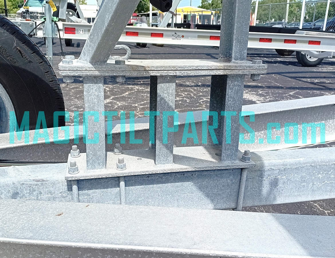 (image for) PO2941 ~ CAT BOW STOP RISER GALVANIZED