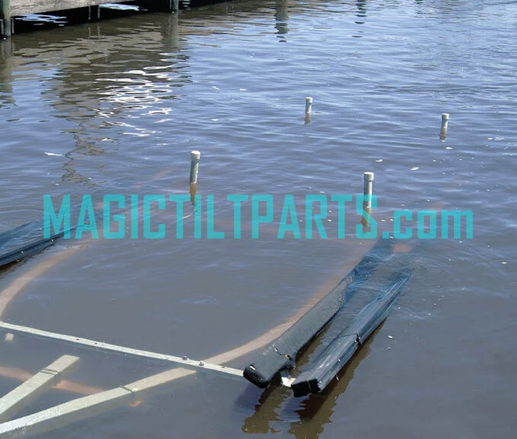 (image for) PV2220 ~ PONTOON GUIDE ASSEMBLY
